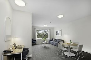 Quest Mawson Lakes
