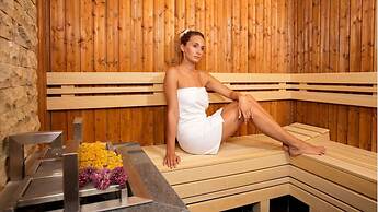 Astera Hotel & Spa
