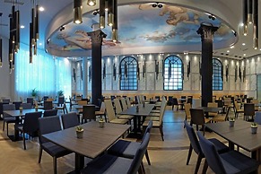 Astera Hotel & Spa