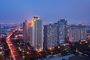 Regal Jinfeng Hotel