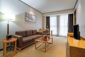 Regal Jinfeng Hotel