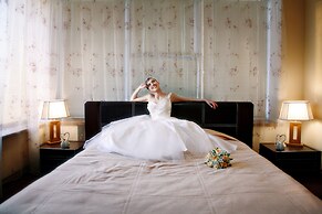 Emerald Hotel