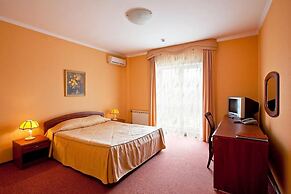 Emerald Hotel