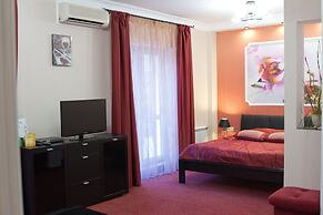 Emerald Hotel