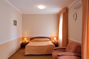 Emerald Hotel
