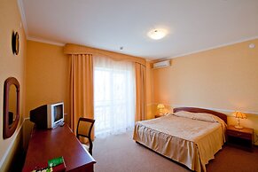 Emerald Hotel
