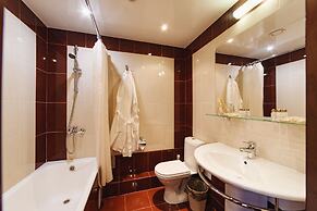 Deryabin  Hotel