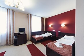 Deryabin  Hotel