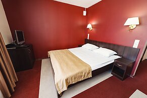 Deryabin  Hotel