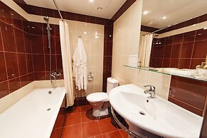 Deryabin  Hotel