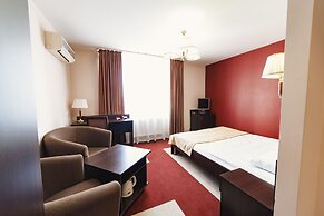 Deryabin  Hotel