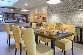 Sure Hotel by Best Western Reims Nord