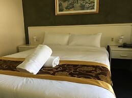 El Lago Waters Motel