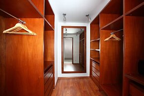 No 81 Hotel