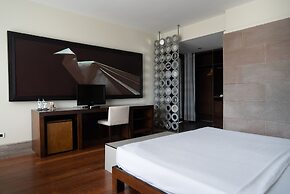 No 81 Hotel