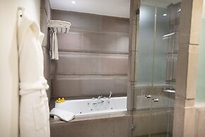 No 81 Hotel