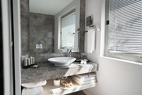 No 81 Hotel