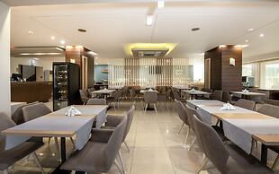 Atrion Hotel