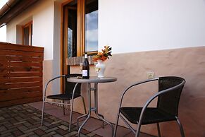 Vineyard Inn