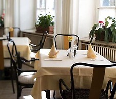 Hotel Csejtei