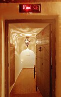 Riad O2