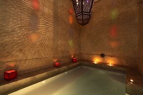 Riad O2
