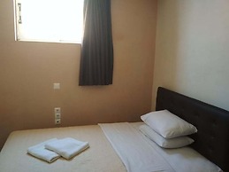 Pella Inn Hostel