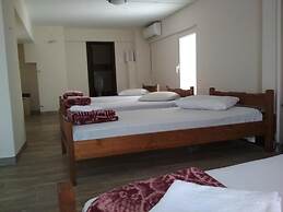 Pella Inn Hostel