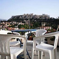 Pella Inn Hostel
