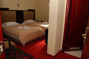 Planeta Inn Hotel