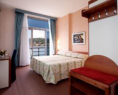 Hotel San Terenzo
