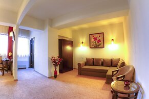 Hotel Avis