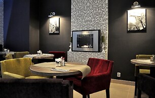 Apartment Residence