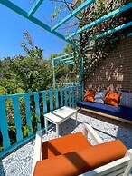 Yonca Lodge