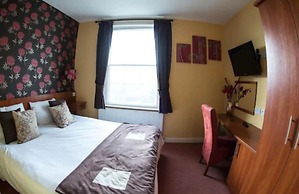 Thomas James Hotel