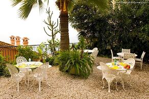 Hotel Regency