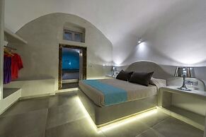 Nefeli Homes - Adults Only
