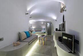 Nefeli Homes - Adults Only