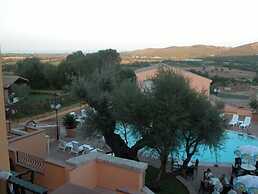 Albergo Residenziale Li Troni