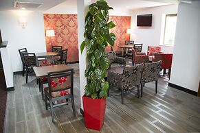 Ramada by Wyndham Cambridge