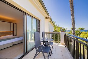 Impressive Playa Granada Golf