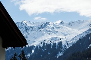 Hotel Piz Buin