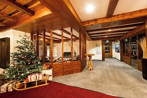 Arosa Alpine Club - Adults Only