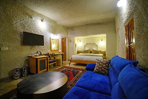 Cave Hotel Saksagan