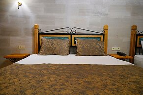 Cave Hotel Saksagan
