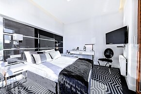 Bayjonn Boutique Hotel