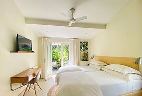 Cape Standard Guest House