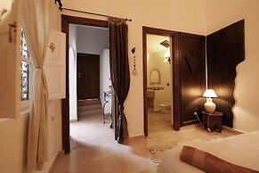 Riad Noor Charana