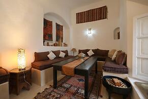 Riad Noor Charana