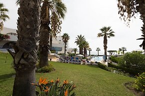 Grand Muthu Oura View Beach Club
